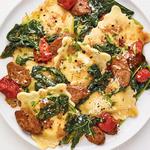 Ravioli mit Hühnerwurst und Grünkohl