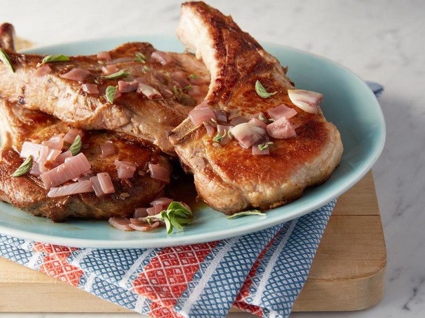 Schweinefleisch "Pizzaiola"