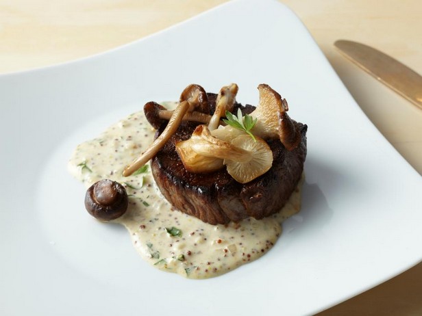 Filet Mignon mit Wildpilzen und Sahnesauce