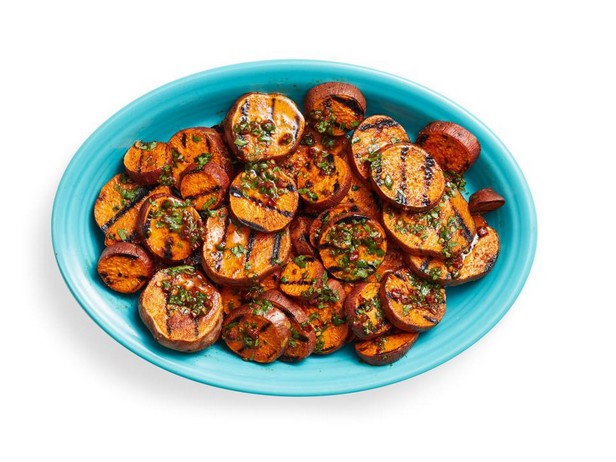 بطاطا حلوة مشوية