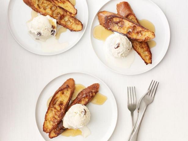 So bereiten Sie Rum-French-Toast à la Mode zu