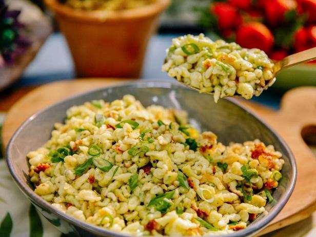 Yeşil Soğanlı Spätzle Nasıl Yapılır?