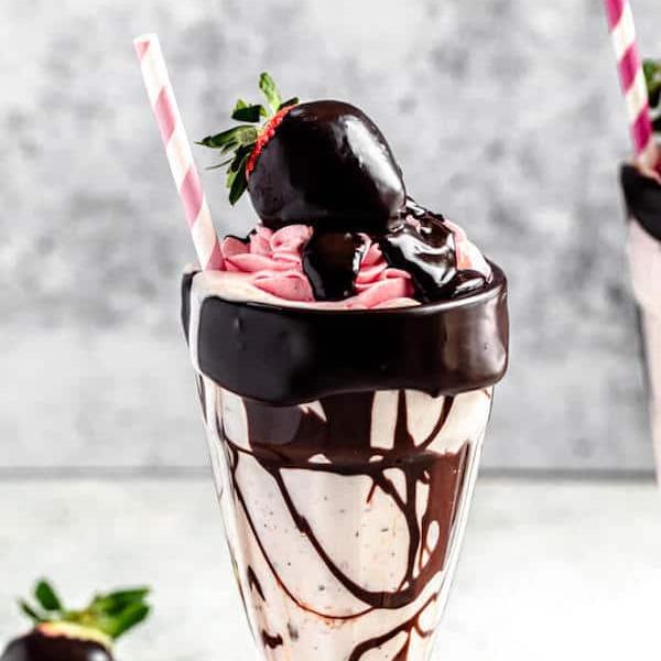 طريقة تحضير ميلك شيك لمحبي الشوكولاتة