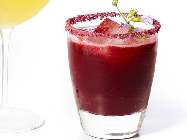 Zubereitung – Alkoholfreier Hexencocktail