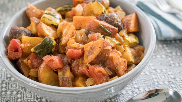 Wie man Winter-Ratatouille zubereitet
