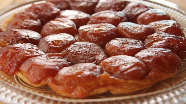 Wie man Tarte Tatin zubereitet