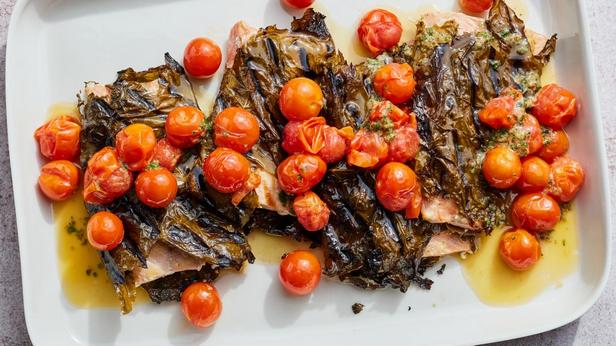 Zubereitung - Gegrillter Lachs in Weinblättern (ohne Auftauen)