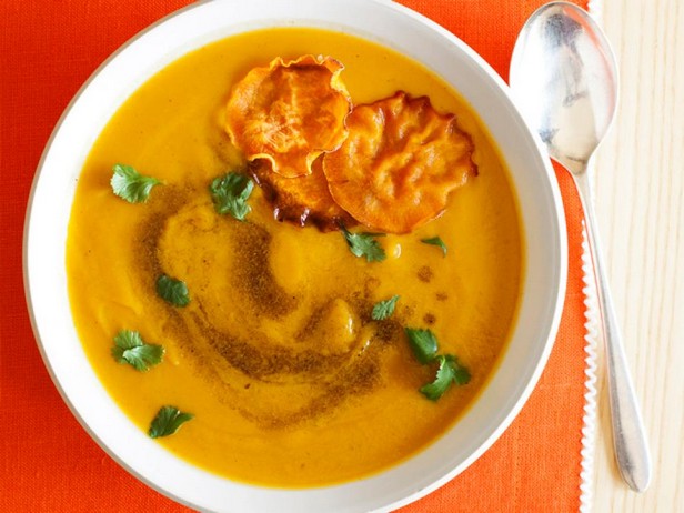 Süßkartoffel-Apfel-Suppe mit Curry