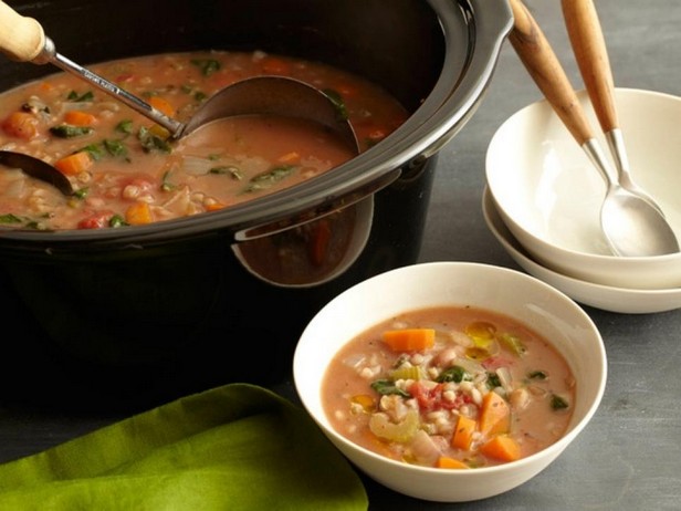 Bohnen-Gersten-Suppe aus dem Slow Cooker