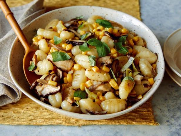Rezept - Sommergnocchi mit Mais und Pilzen