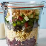 Hirse-Gemüsesalat im Glas
