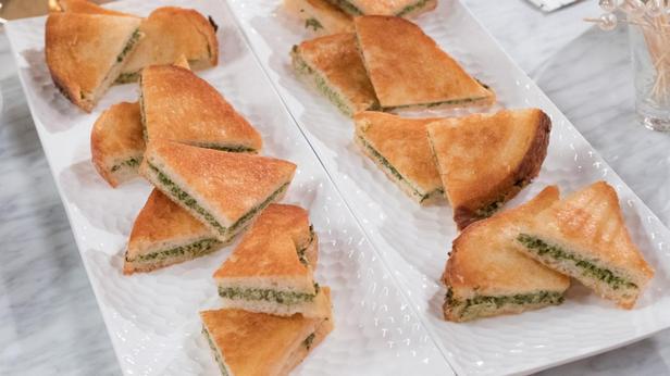 So bereiten Sie Spinat-Artischocken-Panini zu