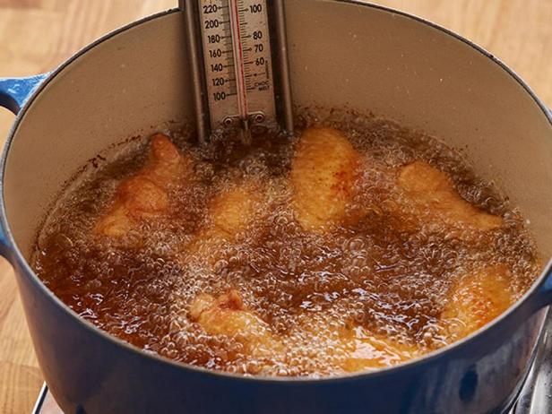 Buffalo Usulü Tavuk Kanatları