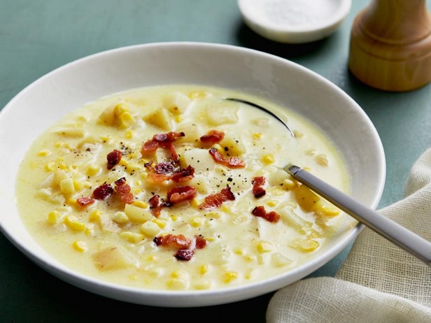 Maiscremesuppe mit Käse