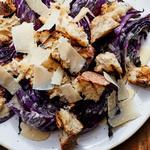 Gegrillter Grünkohl-Caesar-Salat