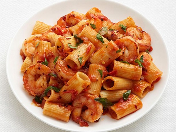 Rigatoni con gamberi piccanti