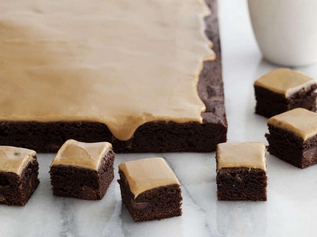 Kahve soslu brownie