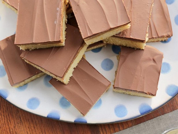 Schokoladen- und Erdnussbutter-Riegelkekse