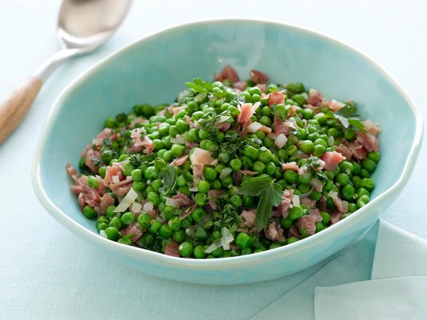 Grüne Erbsen mit Prosciutto