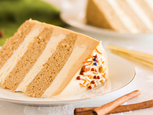 Rezept für Masala-Chai-Kuchen mit Kaffeebuttercreme