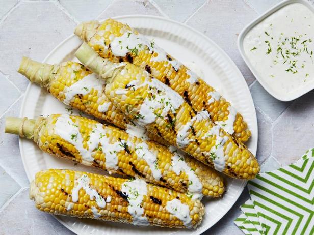 Zubereitung - Maiskolben mit würziger Joghurtsauce