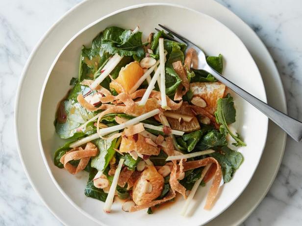 Zubereitung - Grünkohlsalat mit Äpfeln, Ingwer und Sesamsamen