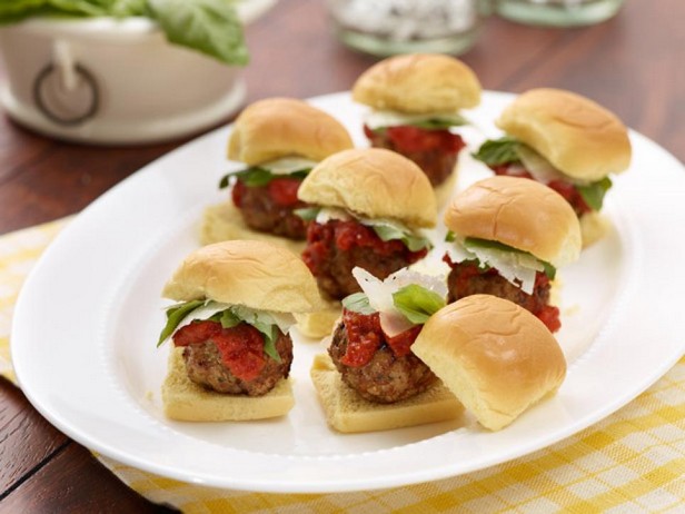 Mini-Sandwiches mit Fleischbällchen