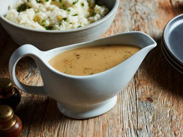 Wie man glutenfreie Soße zubereitet