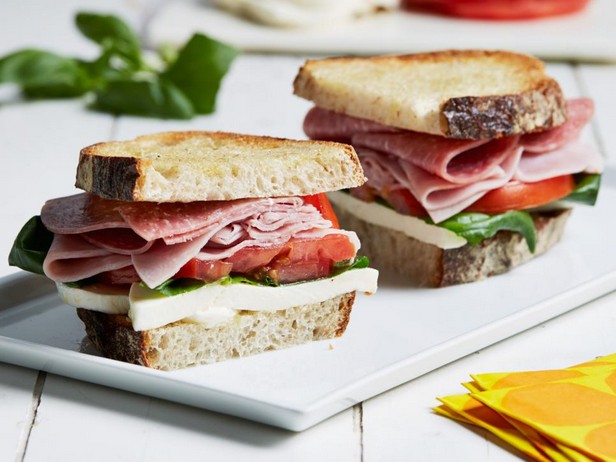 Caprese-Salat-Sandwich