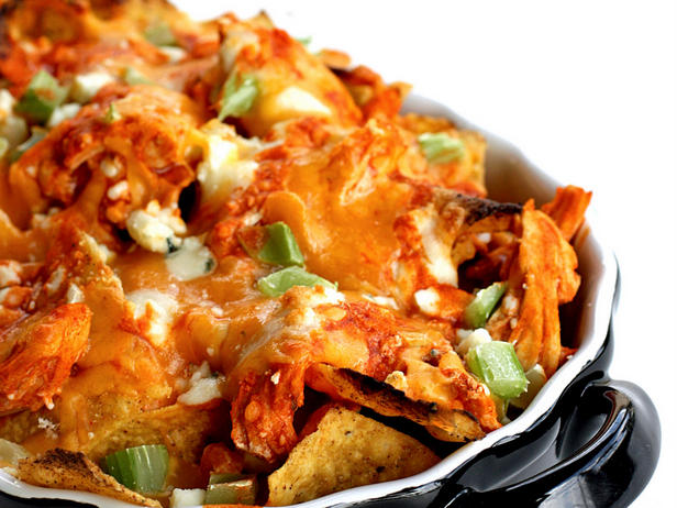 So bereiten Sie Buffalo Chicken Nachos zu
