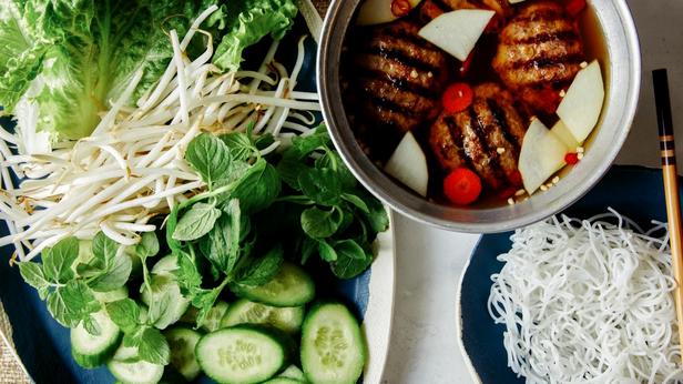 Wie man Bun-cha kocht