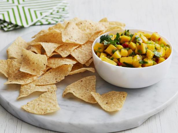 Wie man Mango-Habanero-Salsa zubereitet