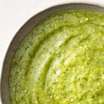 Salsa aus gerösteten Tomatillos und Äpfeln