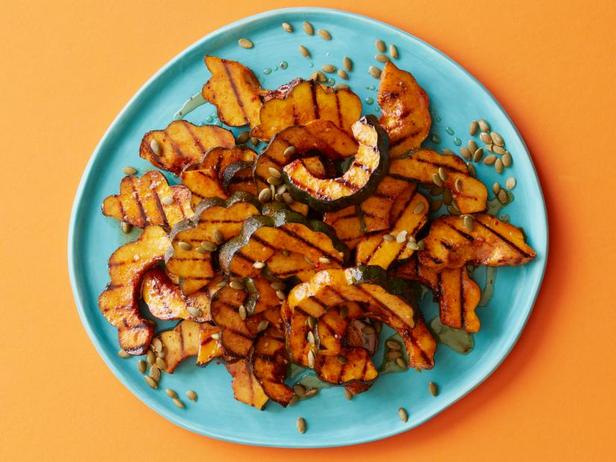 Come preparare - Zucca acorn grigliata glassata all'acero
