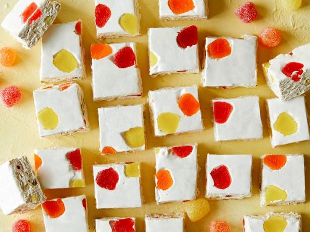 Come preparare il torrone con marmellata morbida e pistacchi