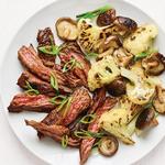 Flanksteak in Hoisin-Sauce und gegrilltem Blumenkohl