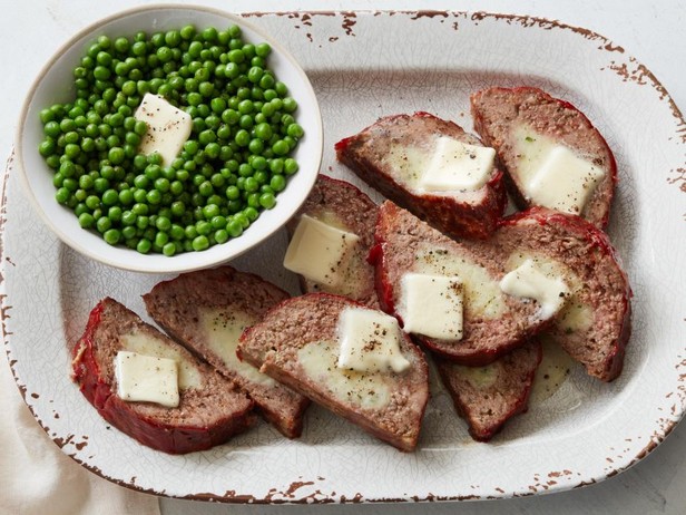 Hackbraten gefüllt mit Kartoffelpüree