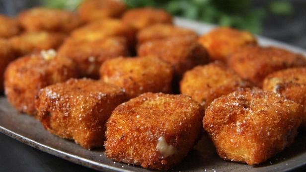 Rezept für frittierte Krabben-Makkaroni mit Käse