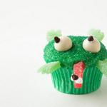 كب كيك على شكل ضفدع