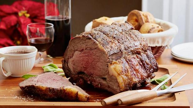 Zubereitung – Trockengereifter Rinderbraten mit Bratensaft und Salbei