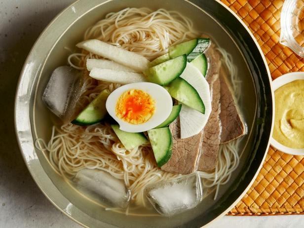 Wie man Mulnaengmyeon kocht