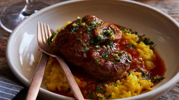 Πώς να φτιάξετε Ossobuco με Milanese Risotto