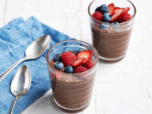 Come preparare il budino di chia al cioccolato la sera prima