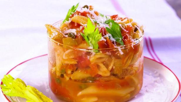 Wie man Penne alla Mary zubereitet