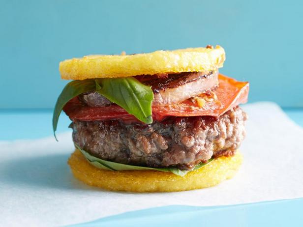 So macht man Polenta-Sandwich-Slider