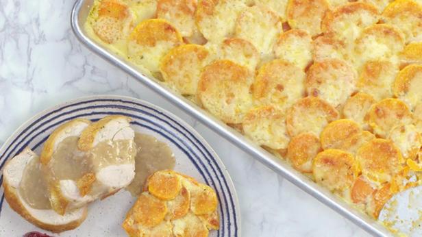 So bereiten Sie einen Süßkartoffelauflauf vom Backblech zu