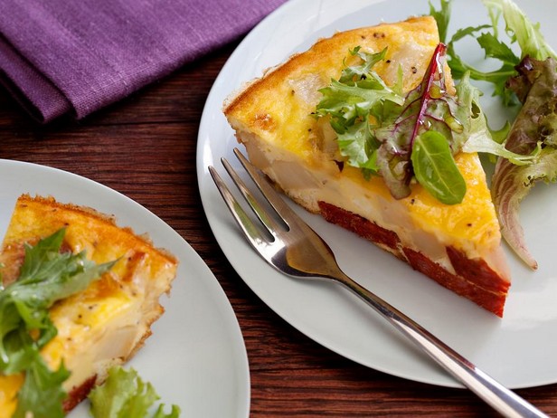 Spanische Tortilla mit Kartoffeln und Chorizo