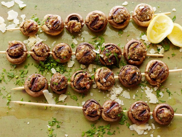 فطر محشو على أسياخ