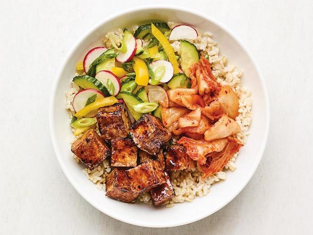 Esmer Pirinç, Tofu ve Kimchi Kasesi Nasıl Yapılır?