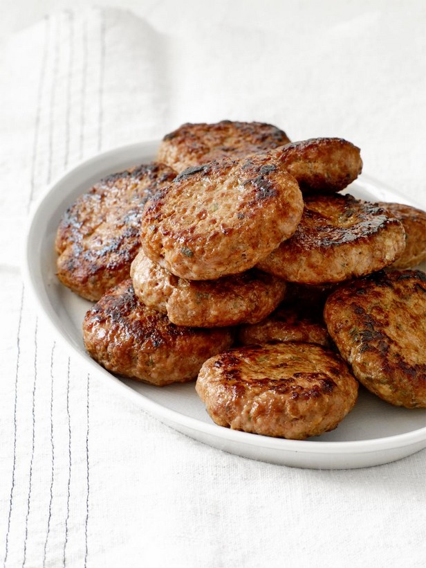 Bratwürstchen mit Ahornsirup